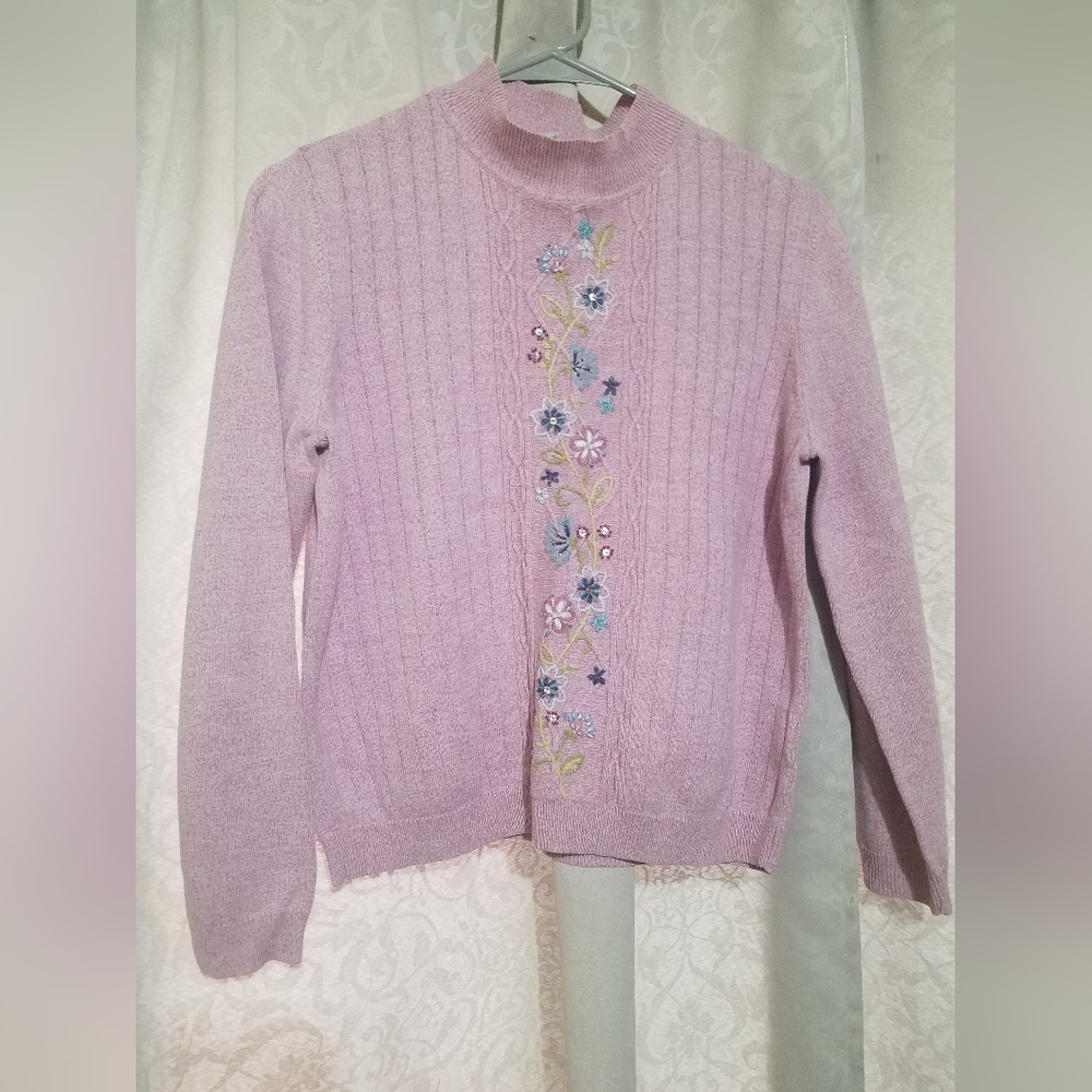 Alfred Lavender Floral Embroidered Sweater